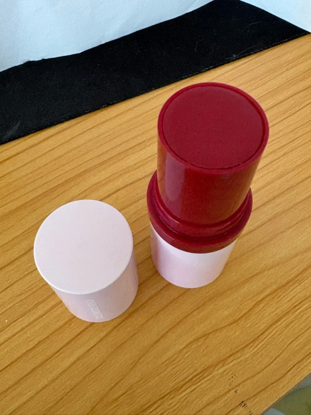 Kylie Cosmetics creamy twist